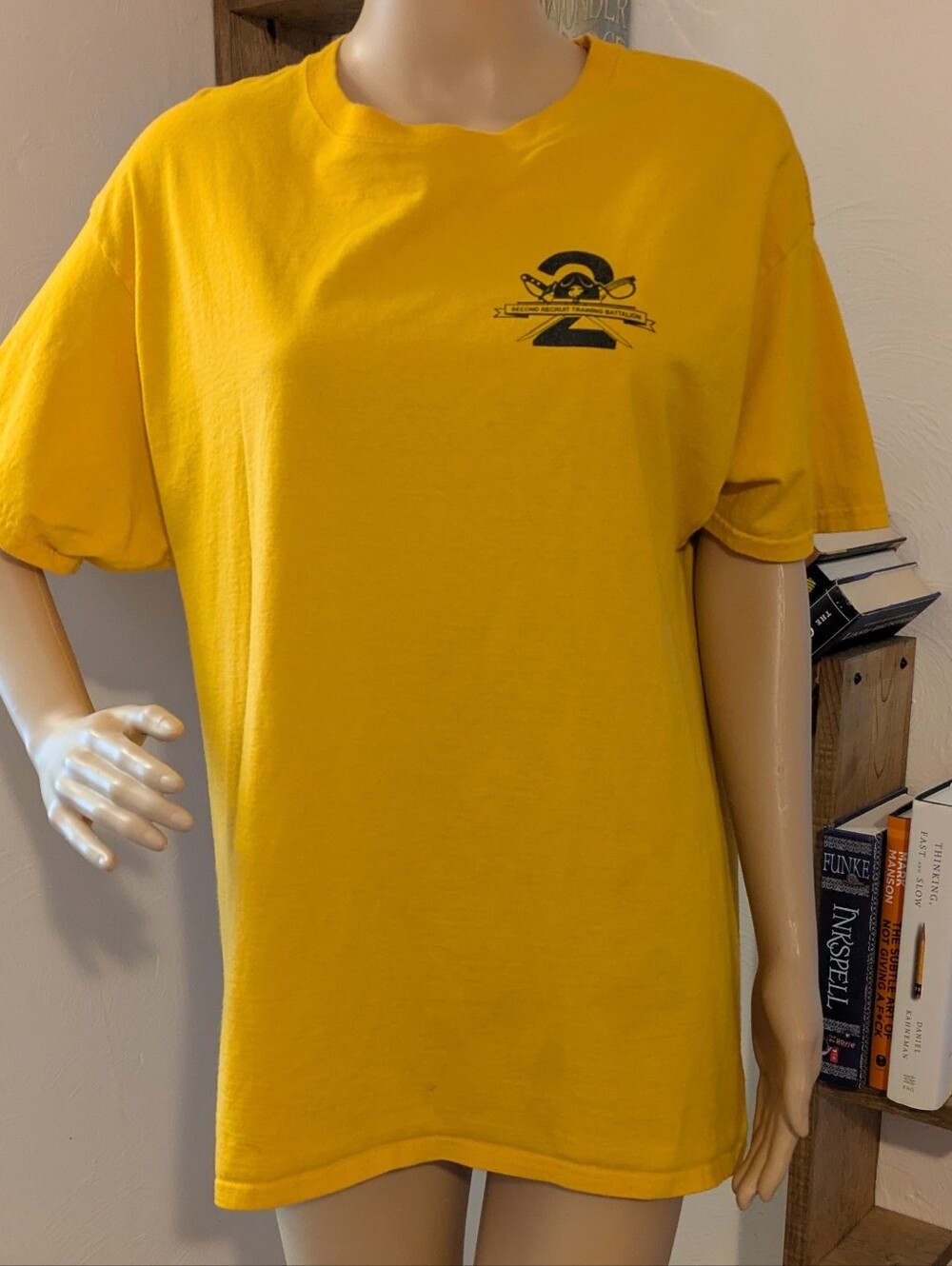 USMC 2nd Recruit Training Battalion Men’s Crew Neck Short Sleeve T-Shirt Large